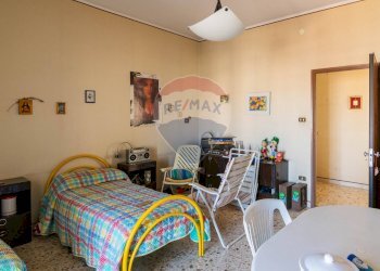 Camera / camera da letto - Apartment Via Sebastiano Scamporlino
 
5, Francofonte - photo 27