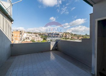 Terrazza - Quadrilocale Via Pietro Novelli
 
51, Catania - foto 1