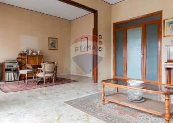 Sala da pranzo - Appartamento Via XX Settembre
 
14, Figline e Incisa Valdarno - foto 1