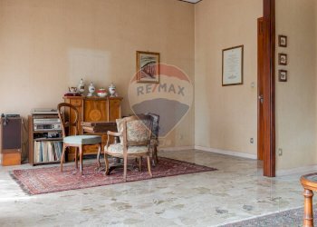 Sala da pranzo - Appartamento Via XX Settembre
 
14, Figline e Incisa Valdarno - foto 2