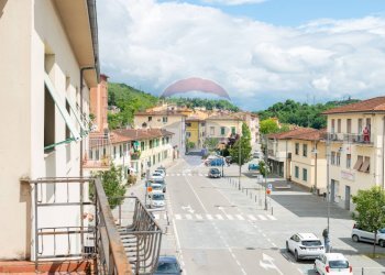 Edificio all\'aperto - Appartamento Via XX Settembre
 
14, Figline e Incisa Valdarno - foto 31