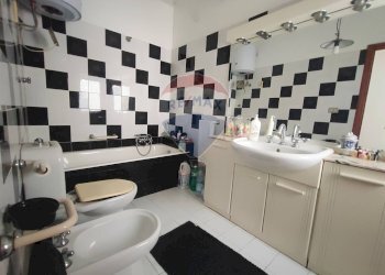 Bagno - Appartamento VIA CHIANCHITTA
 
118, Giardini-Naxos - foto 12