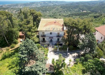 esterno - Casa semi indipendente Via Bucci
 
SNC, Vico del Gargano - foto 1