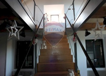 scala - Appartamento piazza san moderanno
 
1, Berceto - foto 18