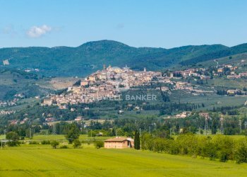 Foto 2 - Rustico Frazione San Lorenzo
 
snc, Trevi - foto 2