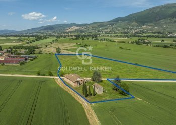 Foto 9 - Rustico Frazione San Lorenzo
 
snc, Trevi - foto 9