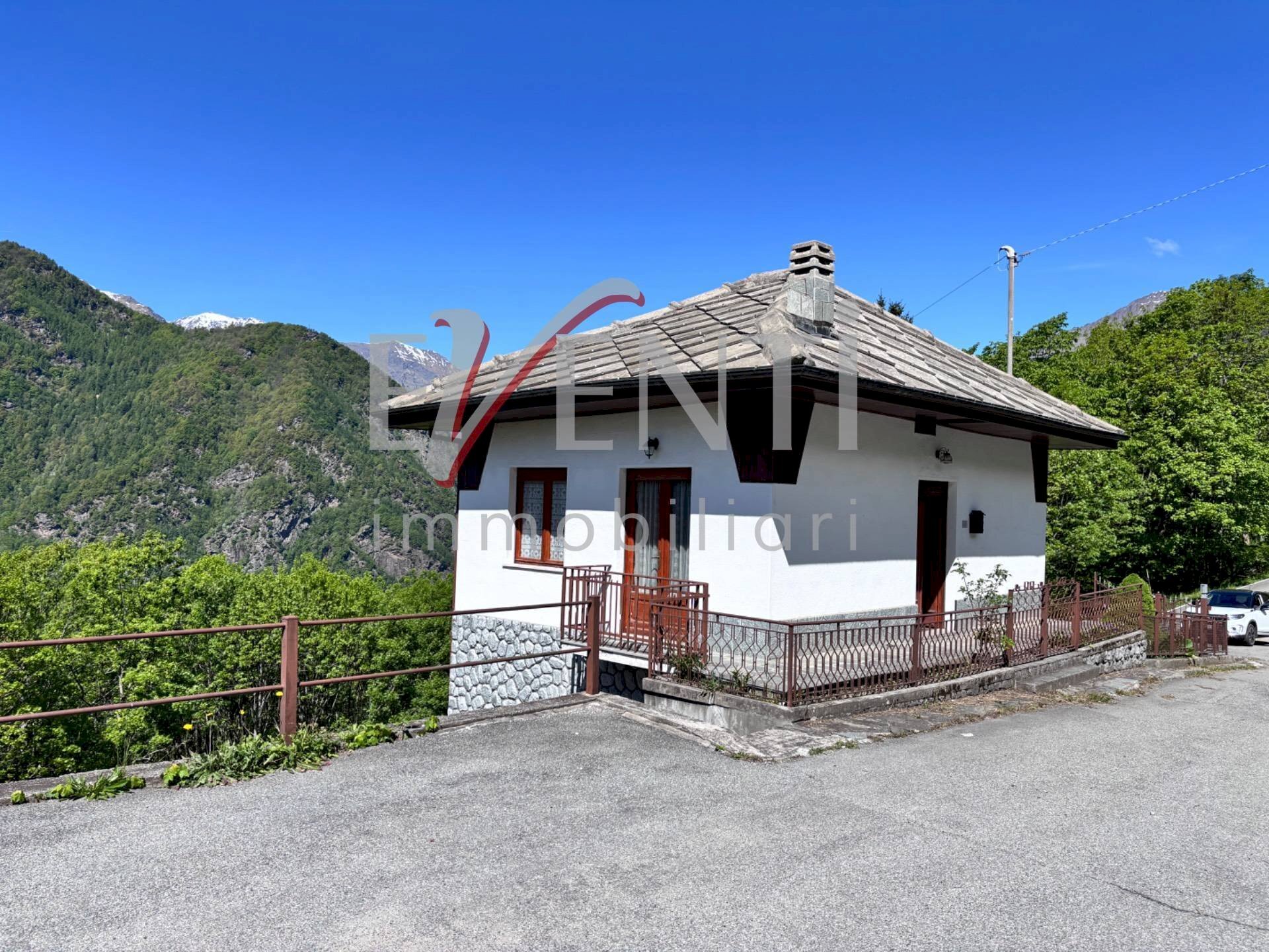 Foto 2 - Casa indipendente Borgata Berger
 
1, Roure - foto 2