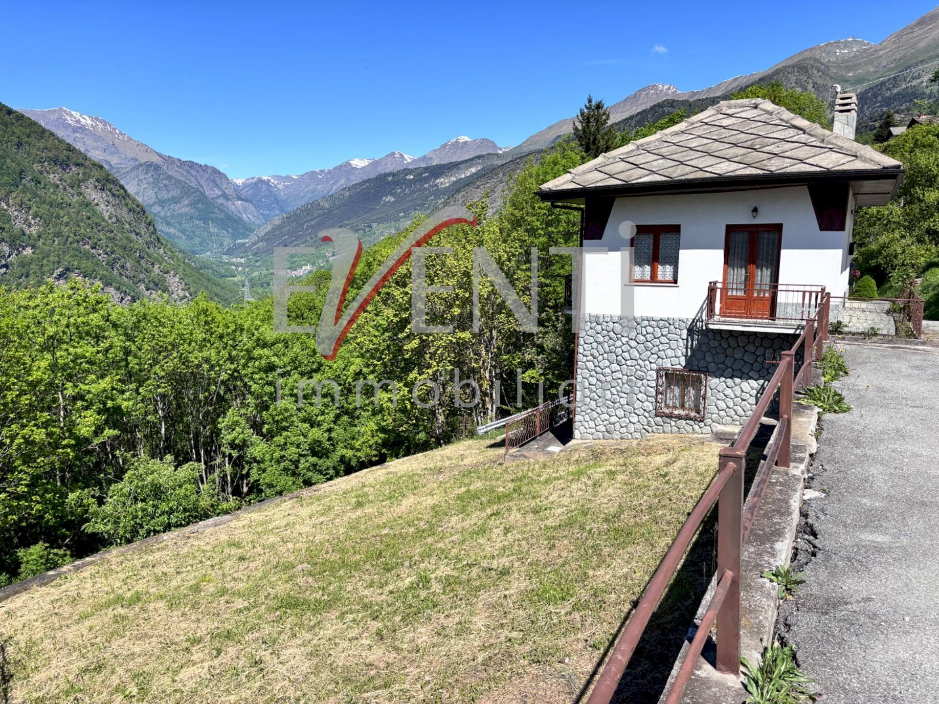 Foto 3 - Casa indipendente Borgata Berger
 
1, Roure - foto 3