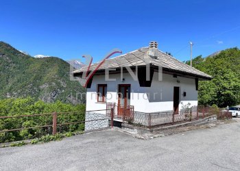 Foto 2 - Casa indipendente Borgata Berger
 
1, Roure - foto 2