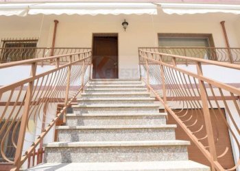 Foto 3 - Villa a Schiera VIA CUCCA
 
46, Nuoro - foto 3