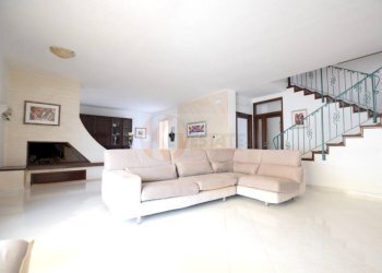 Foto 9 - Villa a Schiera VIA CUCCA
 
46, Nuoro - foto 9