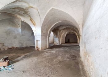 Foto 2 - Magazzino Via Immacolata
 
32, Sava - foto 2