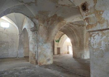 Foto 5 - Magazzino Via Immacolata
 
32, Sava - foto 5