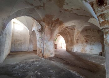 Foto 19 - Magazzino Via Immacolata
 
32, Sava - foto 19