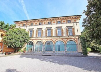 Facciata villa - Villa Almenno San Bartolomeo - foto 1