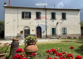 FACCIATA - Rustico VIA DI SASSOSCRITTO
 
SNC, Roccastrada - foto 2