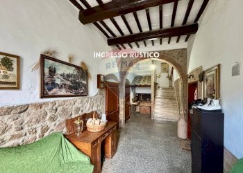 INGRESSO TRAVI A VISTA - Rustico VIA DI SASSOSCRITTO
 
SNC, Roccastrada - foto 6