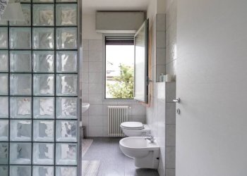 Bagno - Three-room apartment via 25 Aprile, 245, Soliera - photo 10