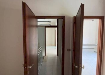 Corridoio - Ufficio via Cristoforo Colombo, Carpi - foto 5