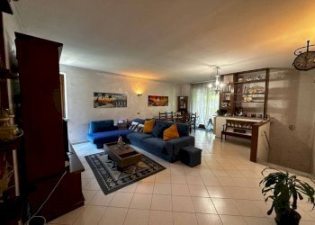 Salone - Villa via Alessandro Volta, 3, Somma Lombardo - foto 12