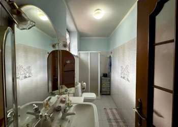 Bagno - Villa via Alessandro Volta, 3, Somma Lombardo - foto 32
