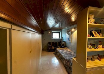 Camera da letto - Villa via Alessandro Volta, 3, Somma Lombardo - foto 43