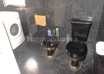 Bagno - Four-room apartment via Govone Rosa, Mondovì - photo 9