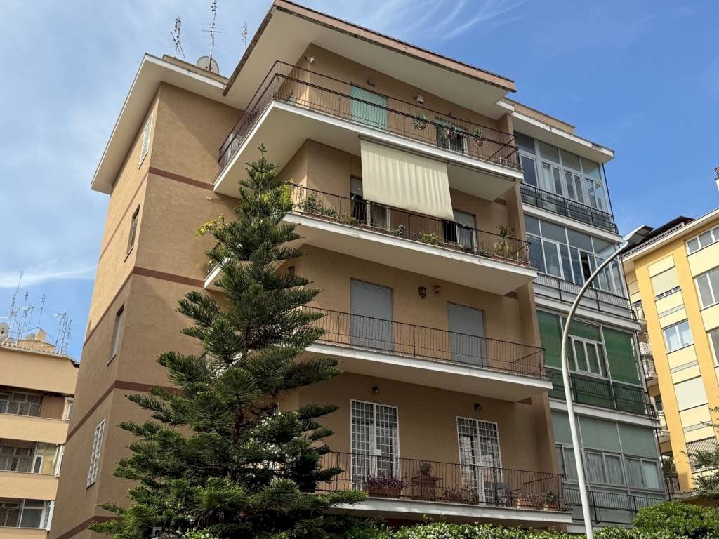 Facciata - Appartamento via Sallustio Bandini, 9, Roma - foto 3