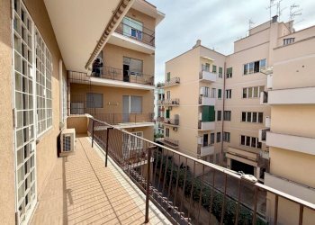 Balcone - Appartamento via Sallustio Bandini, 9, Roma - foto 5