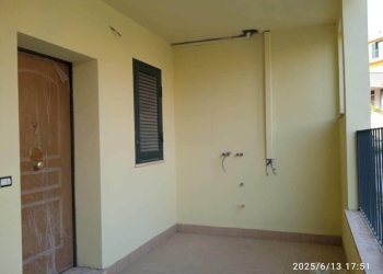Terrazzo - Four-room apartment Montelibretti - photo 4