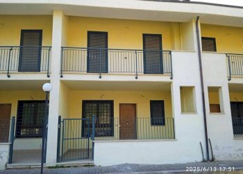 Facciata - Quadrilocale Montelibretti - foto 1