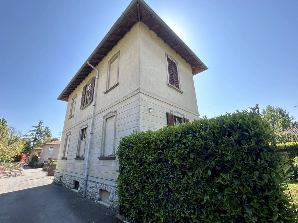 Facciata - Villa via Pontida, 11, Varese - foto 2