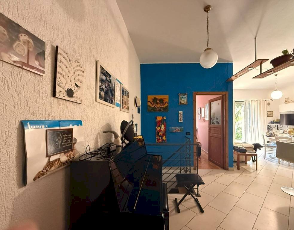 Ingresso - Quadrilocale via delle Ginestre, Varazze - foto 2