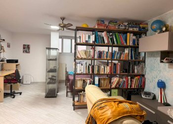 Camera da letto - Quadrilocale via delle Ginestre, Varazze - foto 14