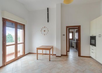 Trilocale Massa Lombarda - foto 5