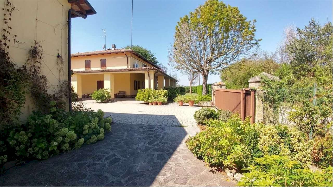 Independent house Modena (neighborhood Cittanova) - photo 2