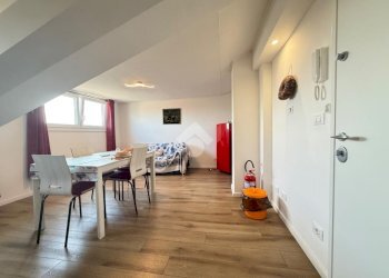 Two-room apartment Via Dei Conradi, Albisola Superiore - photo 8