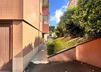 Trilocale Via Aldo Carpi, Milano (zona Trenno) - foto 2