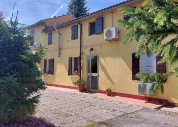 Villa Quadrifamiliare Ferrara - foto 1