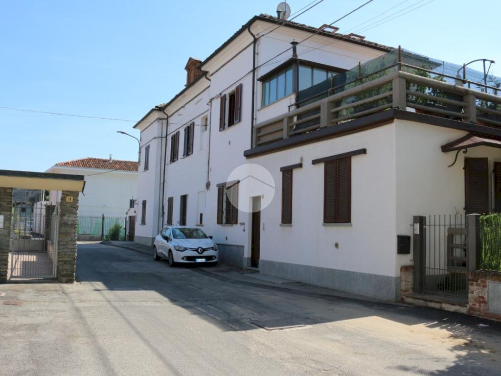Three-room apartment Via Agostino Botta, Savigliano - photo 1