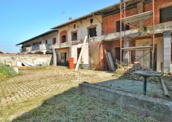 Casa indipendente Via Sant'Emiliano, Livorno Ferraris - foto 5