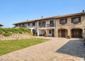 Casa indipendente Via Sant'Emiliano, Livorno Ferraris - foto 1