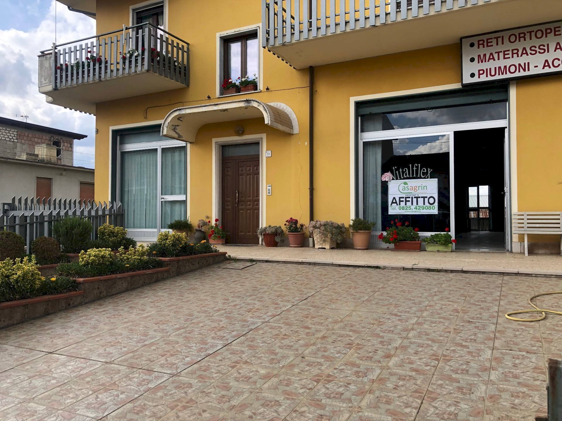 Foto 3 - Commercial Premises pianopantano, Mirabella Eclano - photo 3