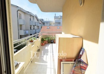 Foto 14 - Appartamento via Aurelia Nord, Viareggio - foto 13