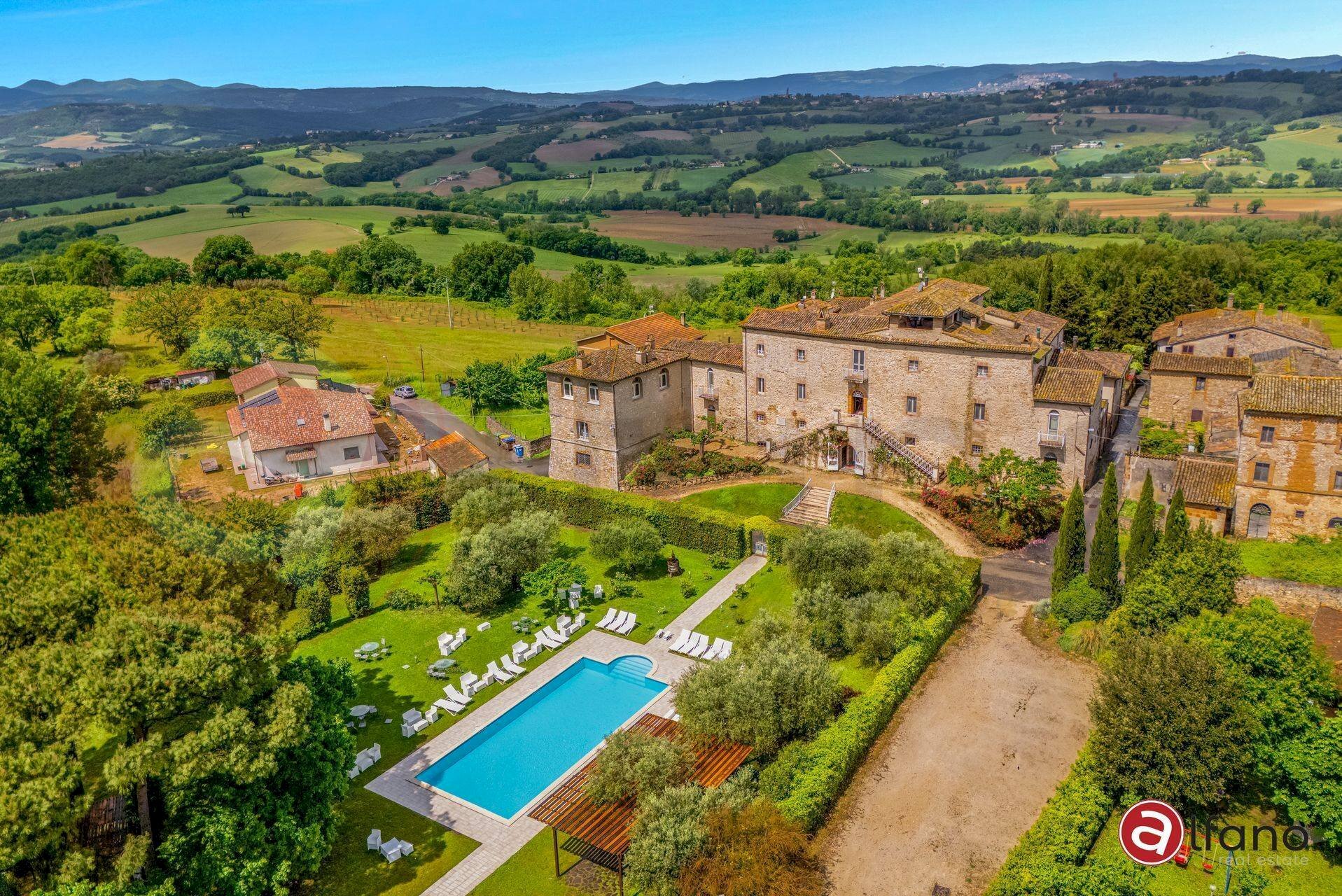 Foto 1 - Rustico Località Montignano
 
6, Massa Martana - foto 1