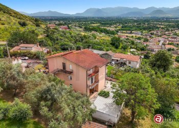 Foto 4 - Casa indipendente Via Zingarelli
 
11, Colfelice - foto 4