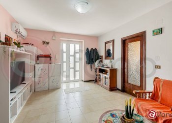 Foto 12 - Casa indipendente Via Zingarelli
 
11, Colfelice - foto 12