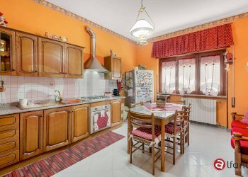 Foto 20 - Casa indipendente Via Zingarelli
 
11, Colfelice - foto 20