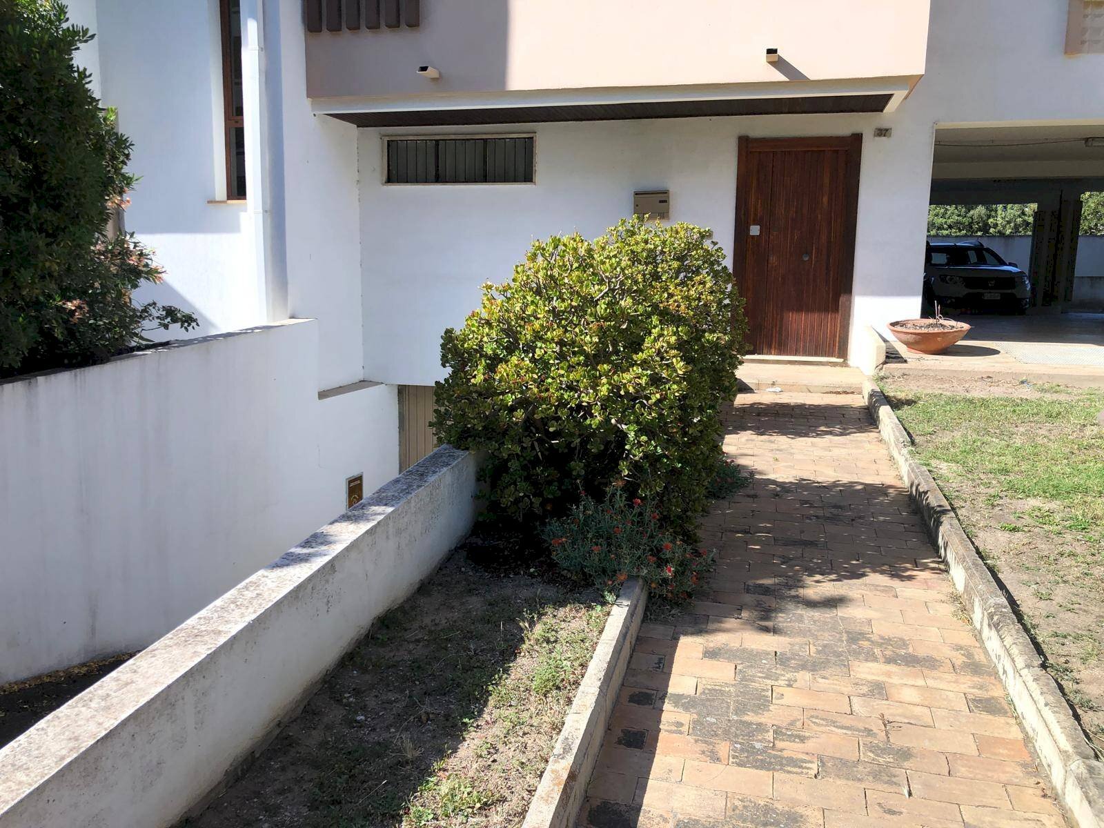 Foto 3 - Attività Commerciale Via Salvator Rosa
37/39, Cagliari - foto 3