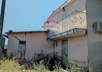 Casa all\'aperto - Villa contrada petraro
 
16, Scordia - foto 3